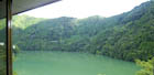 ダム湖の眺め